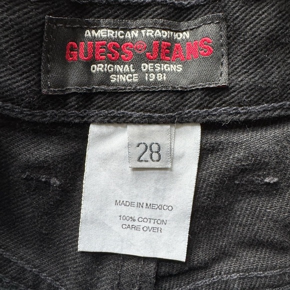 Guess Vintage Black Jean Shorts - Picture 6 of 6